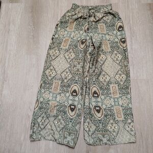 Chelsea & Theodore Green and Gold Wide Leg Pants